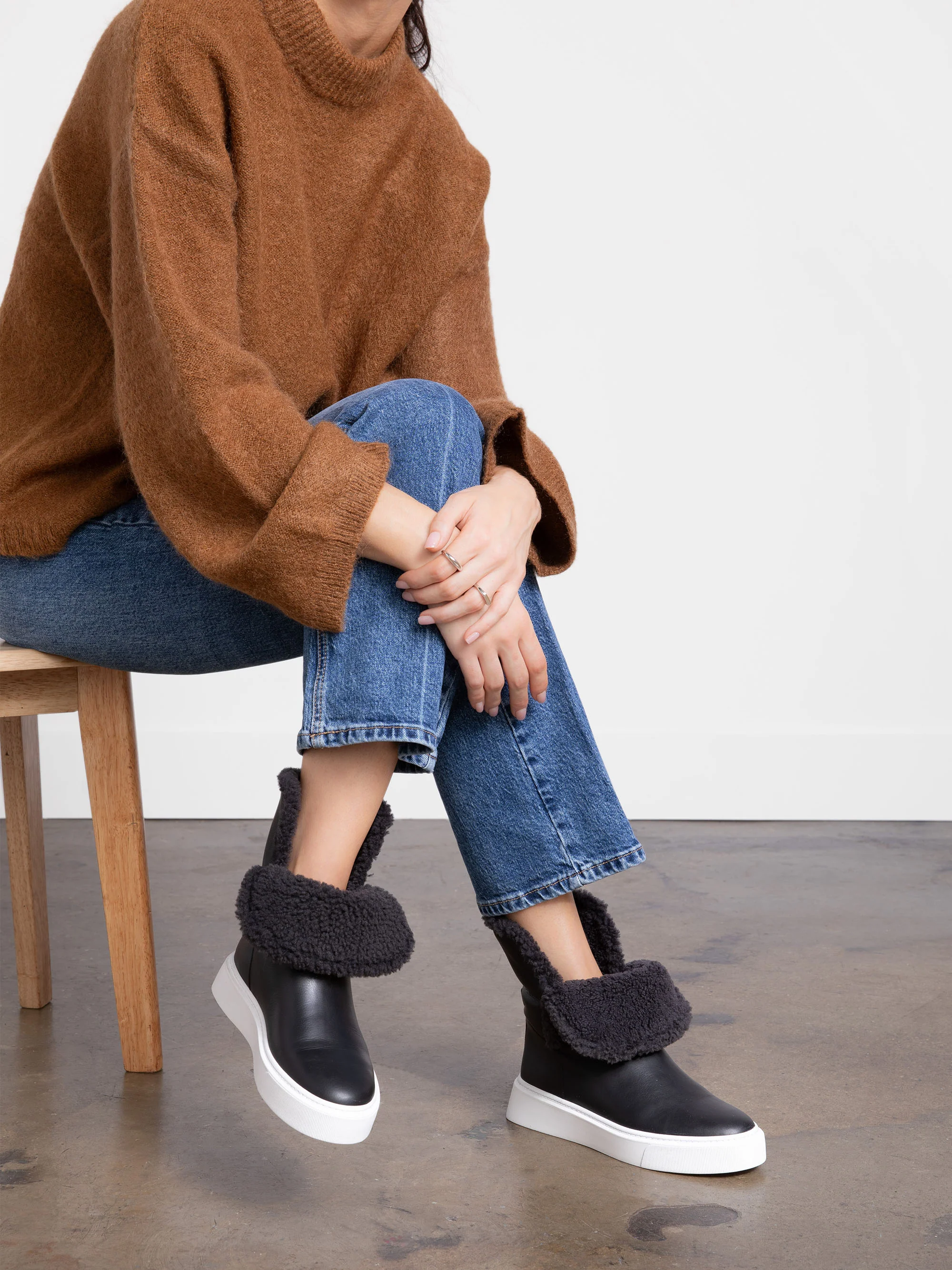 The Fredda Shearling - Image 8