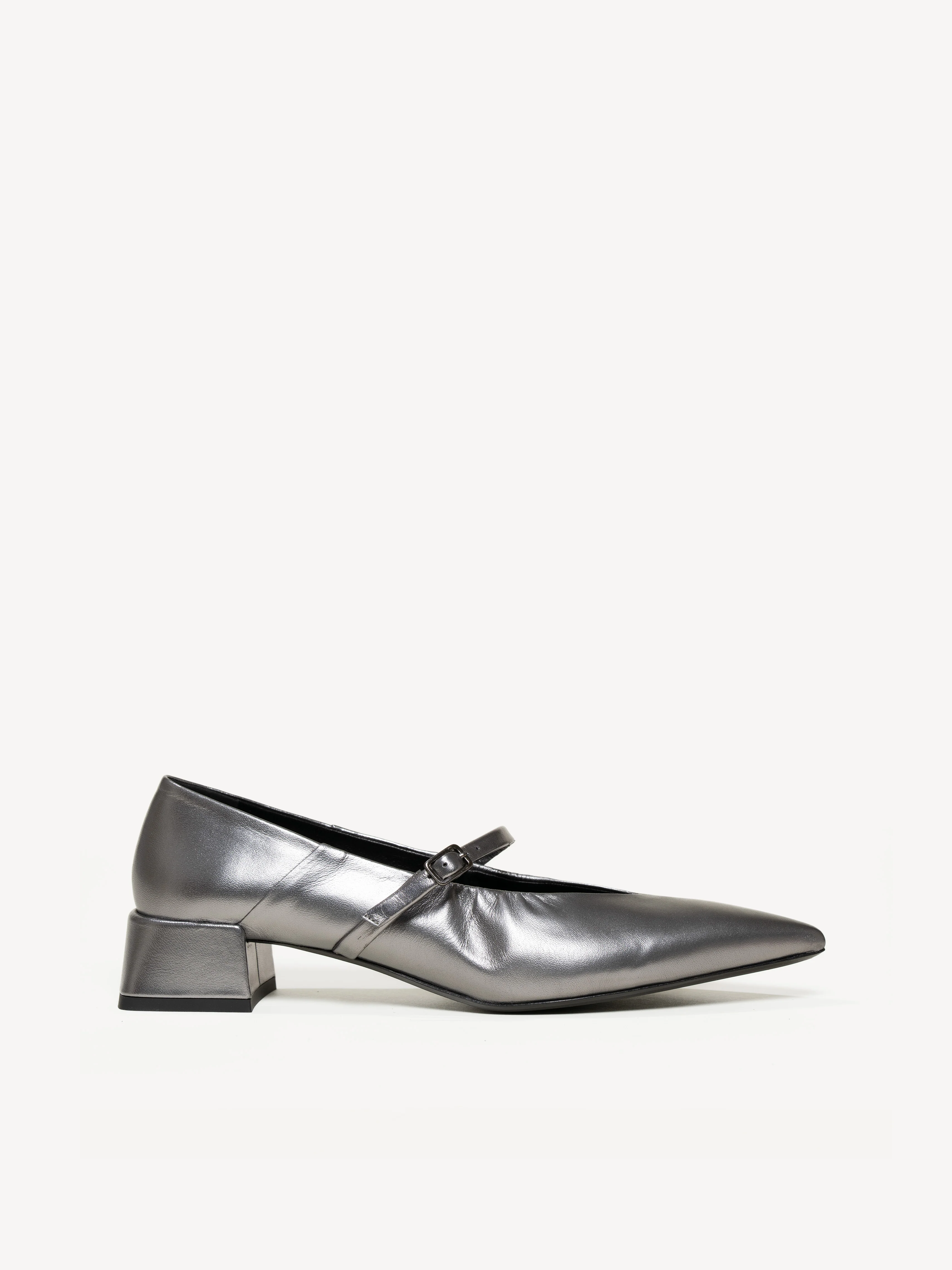 The Loriana 35MM (Sample Sale)