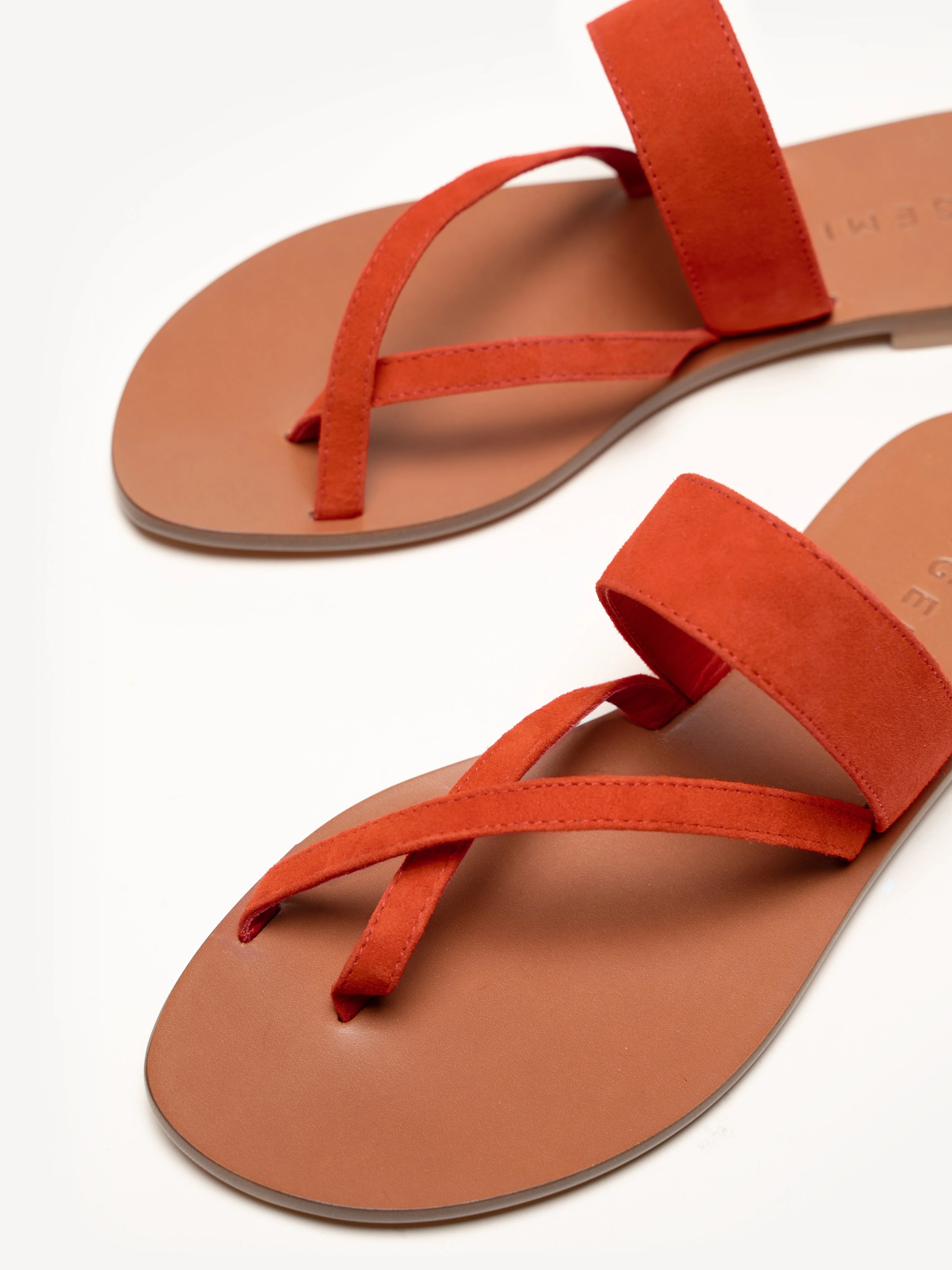 The Medio (Sample Sale) - Image 3