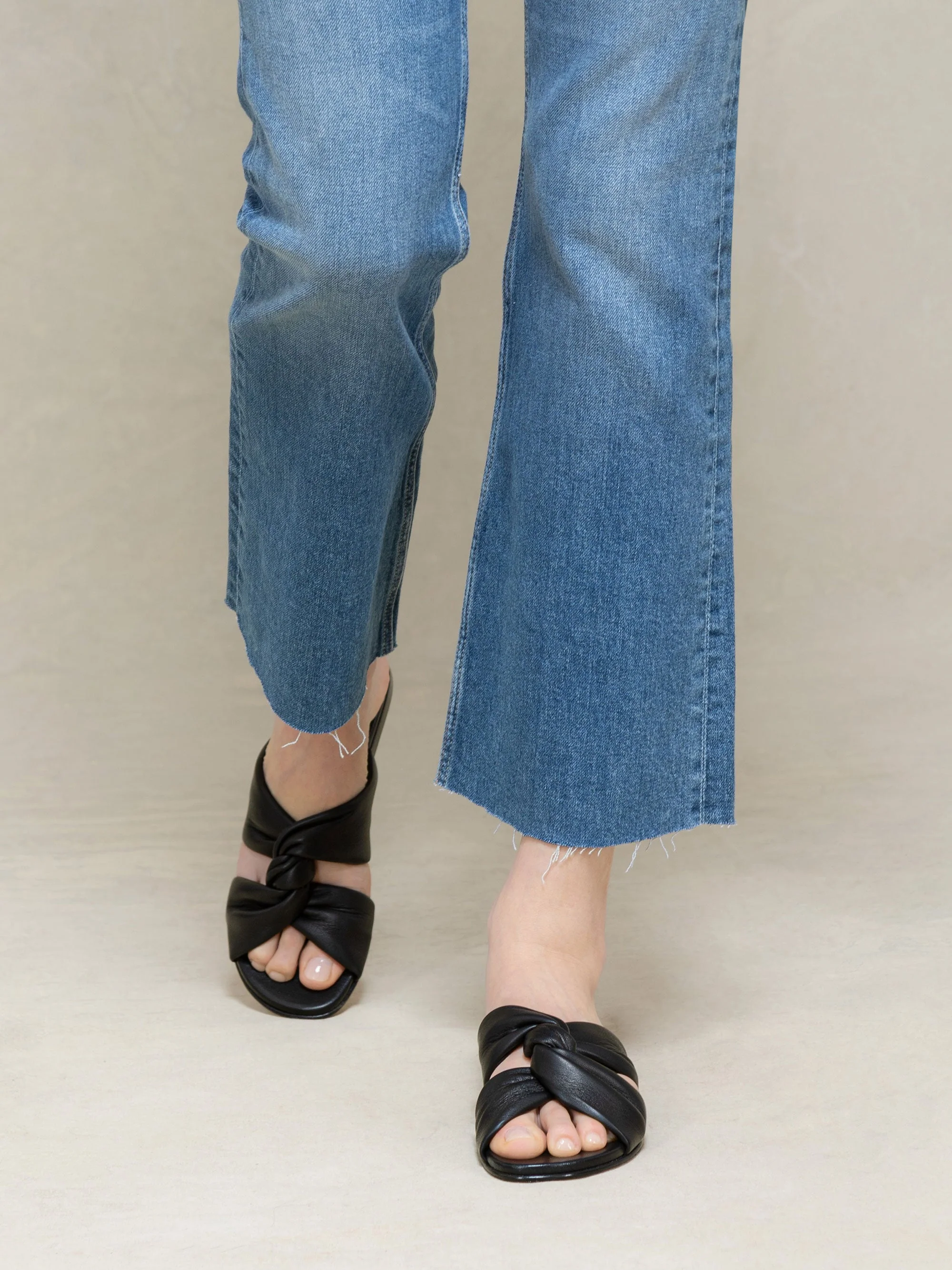 The Natalia Flat (Sample Sale) - Image 6