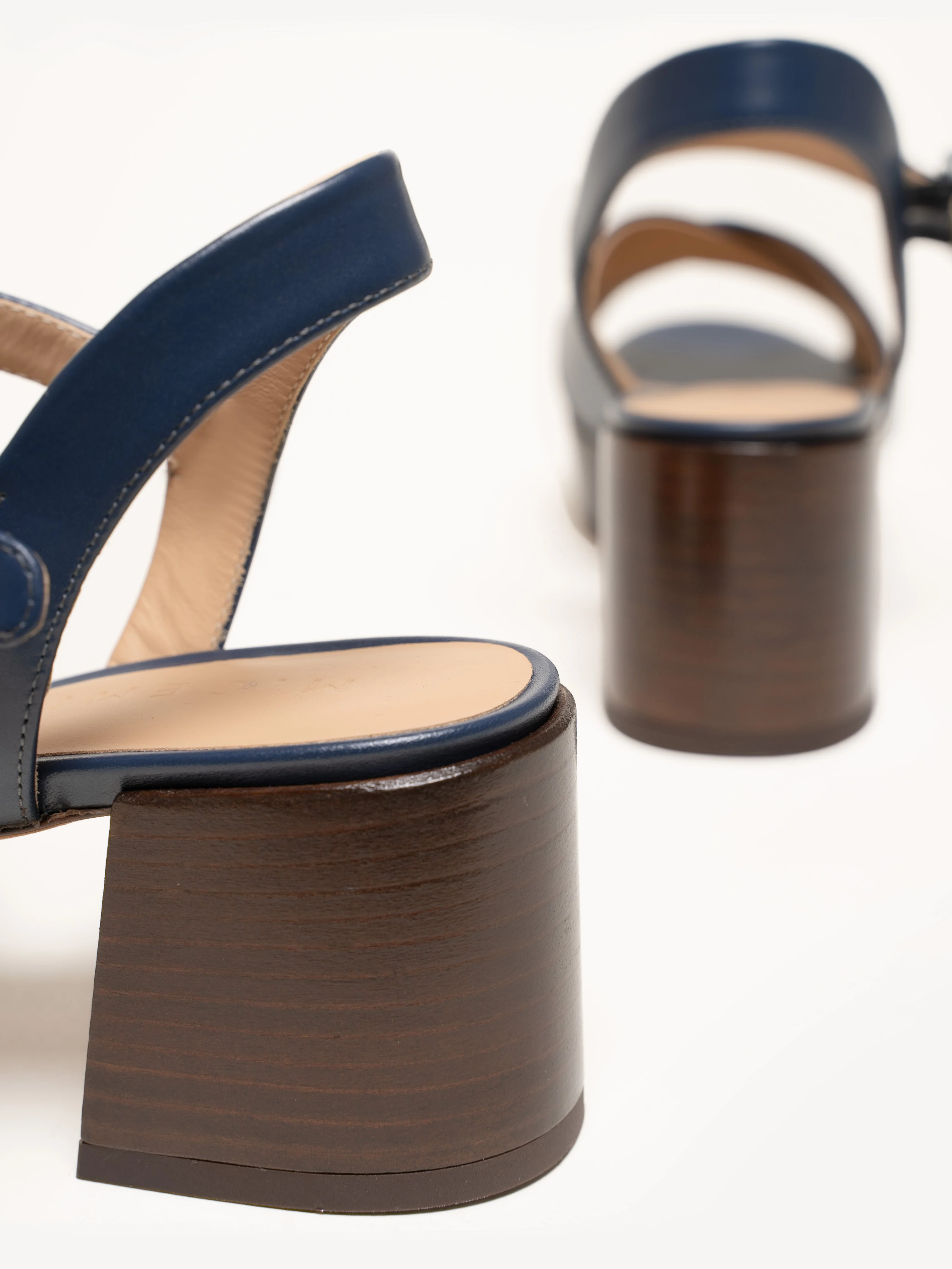 The Tatiana (Sample Sale) - Image 4